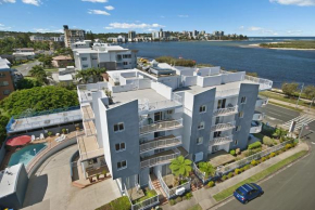  Sandy Shores Luxury Holiday Units  Калундра